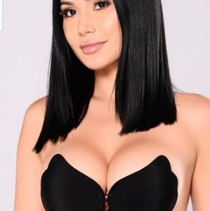 Fashion Nova Black strapless bra size Small/ A cup